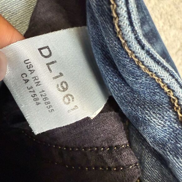 DL1961 Women's Size 28 Medium Wash Skinny Ankle Length Jeans Stretch - Picture 3 of 9